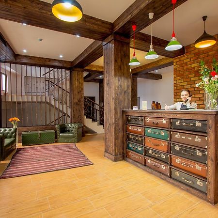 Olive Hotel בישקק מראה חיצוני תמונה