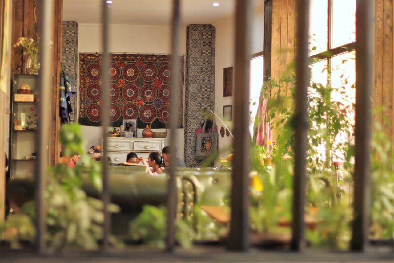 Olive Hotel בישקק מראה חיצוני תמונה